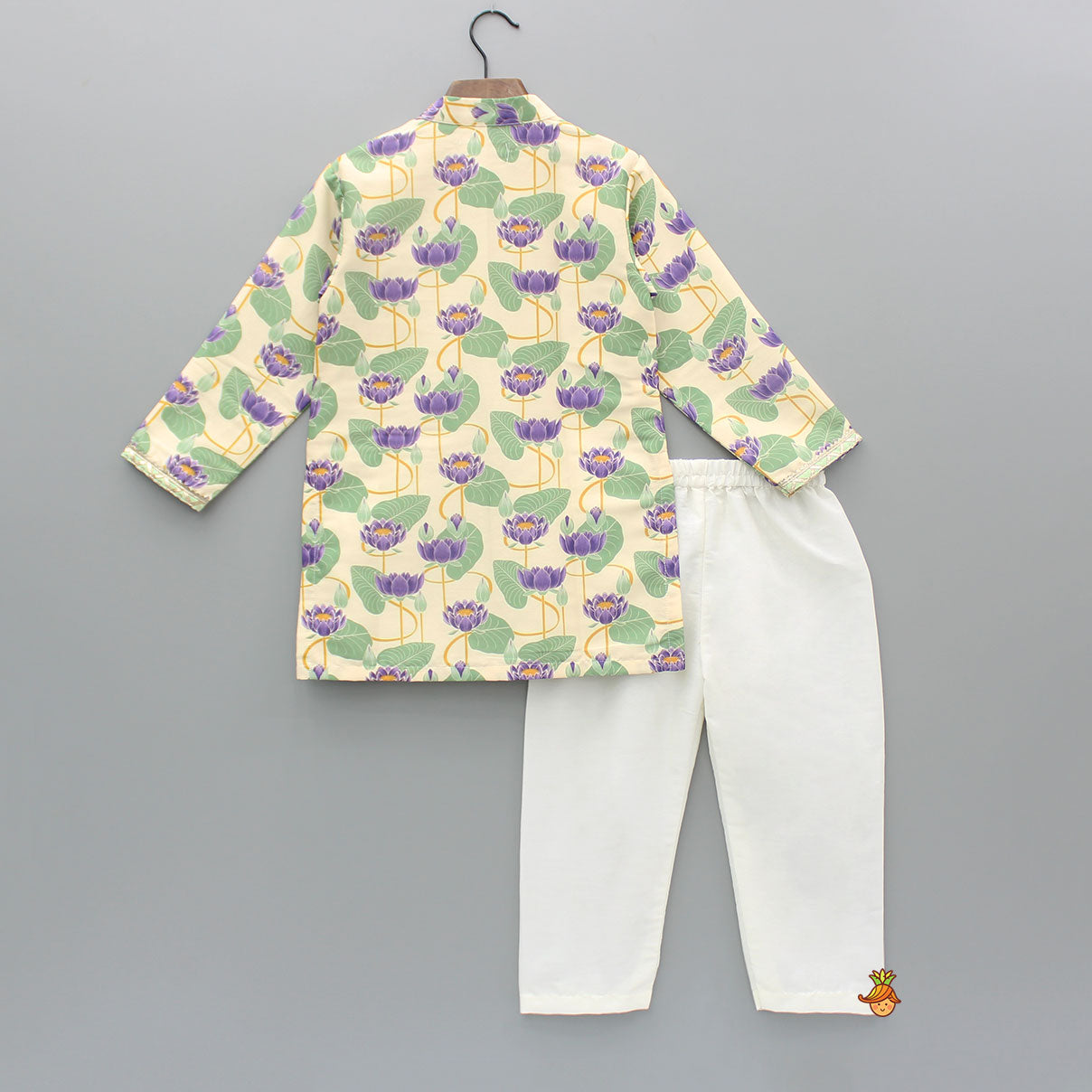 Pre Order: Multicolour Floral Printed Kurta And Pyjama