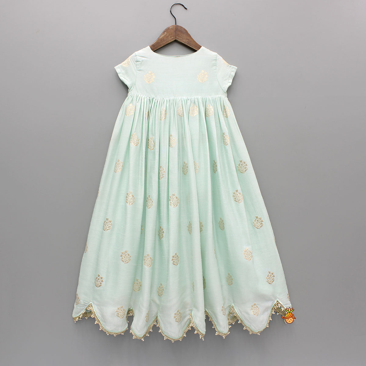 Pre Order: Embroidered Green Scalloped Hem Kurti