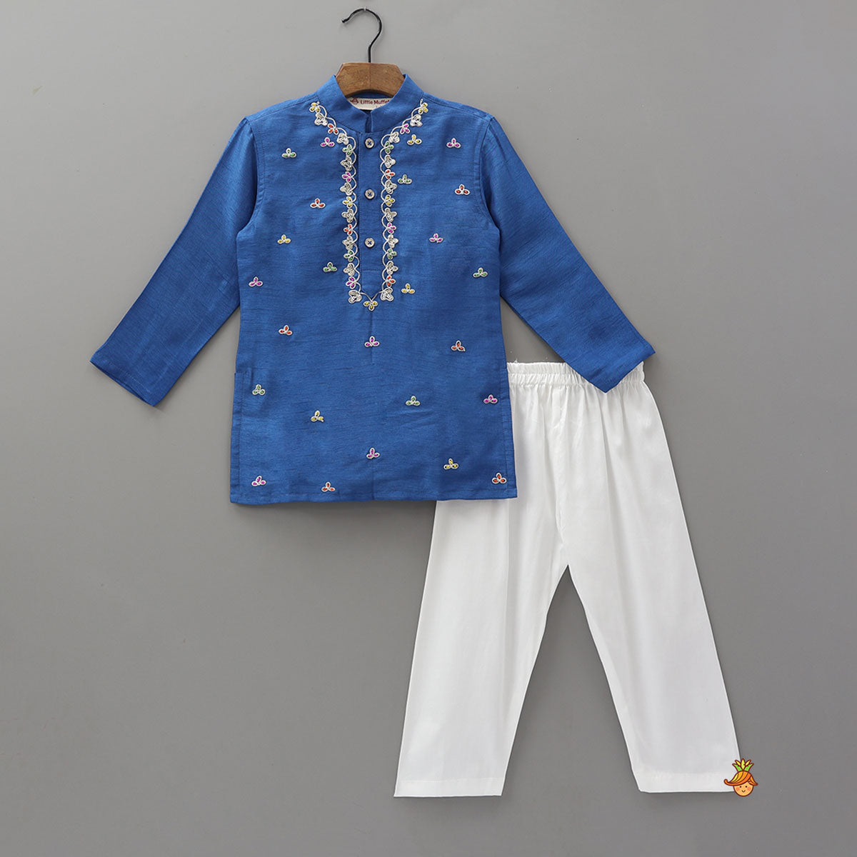 Pre Order: Blue Embroidered Kurta And Pyjama