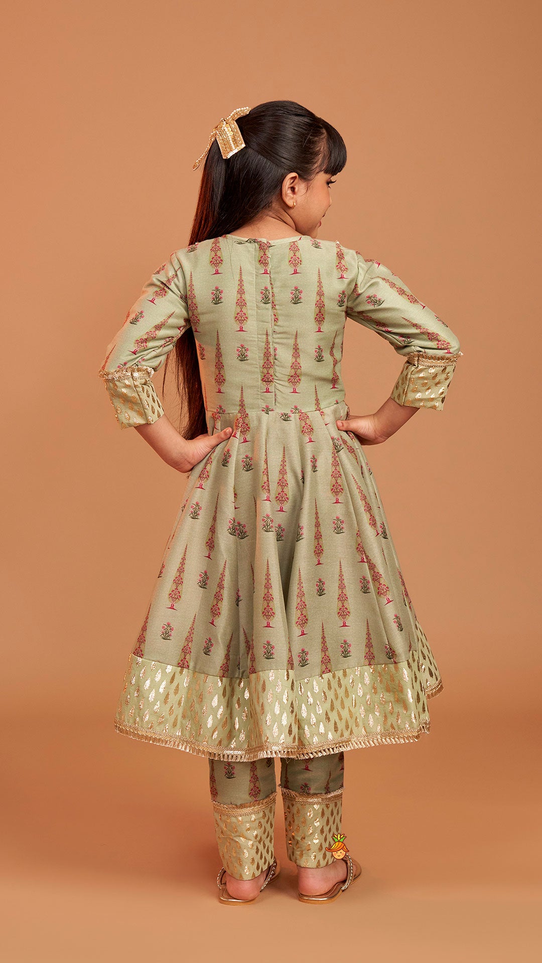 Pre Order: Chanderi Printed Long Kurti And Pant With Dupatta