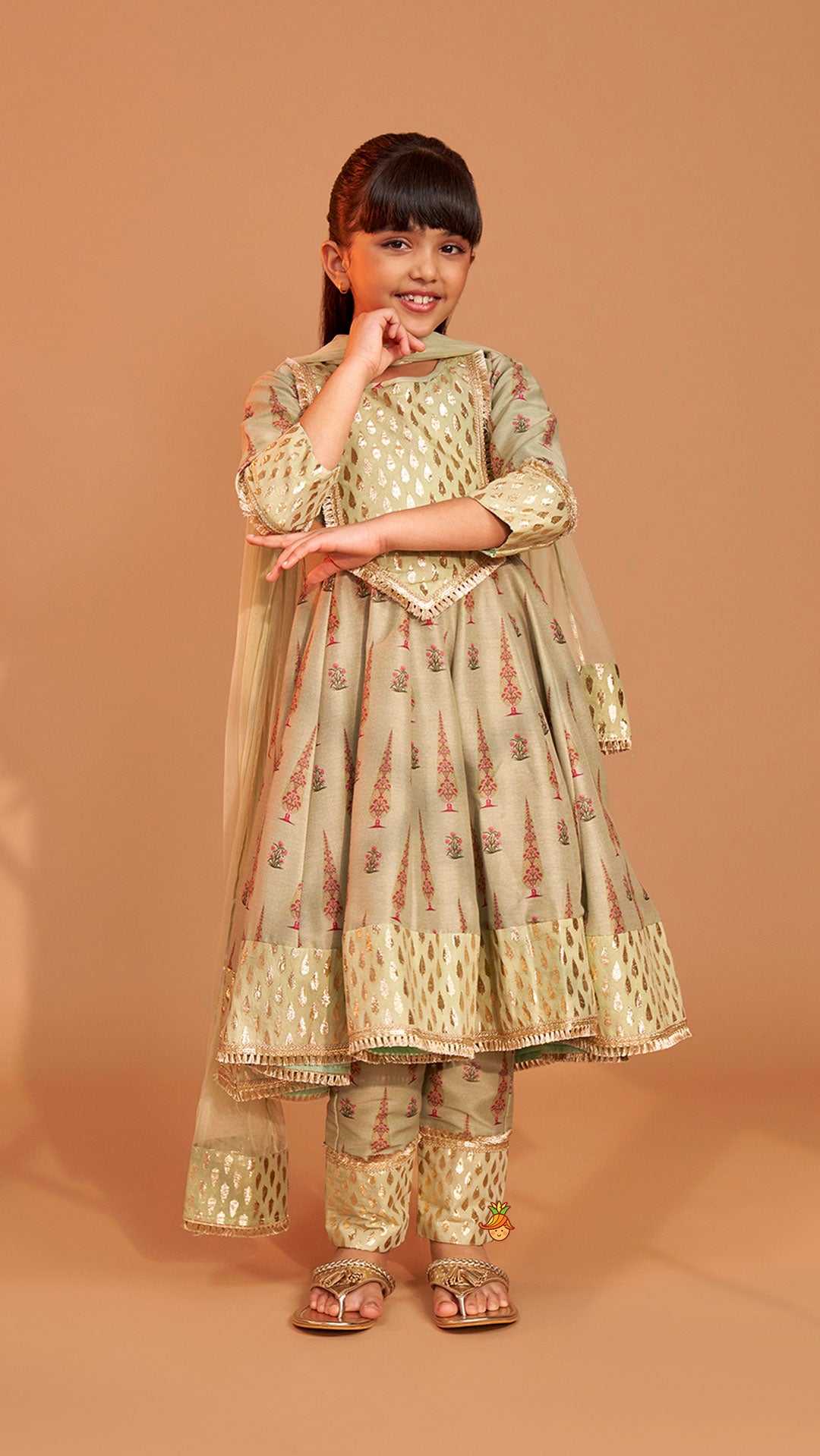 Pre Order: Chanderi Printed Long Kurti And Pant With Dupatta