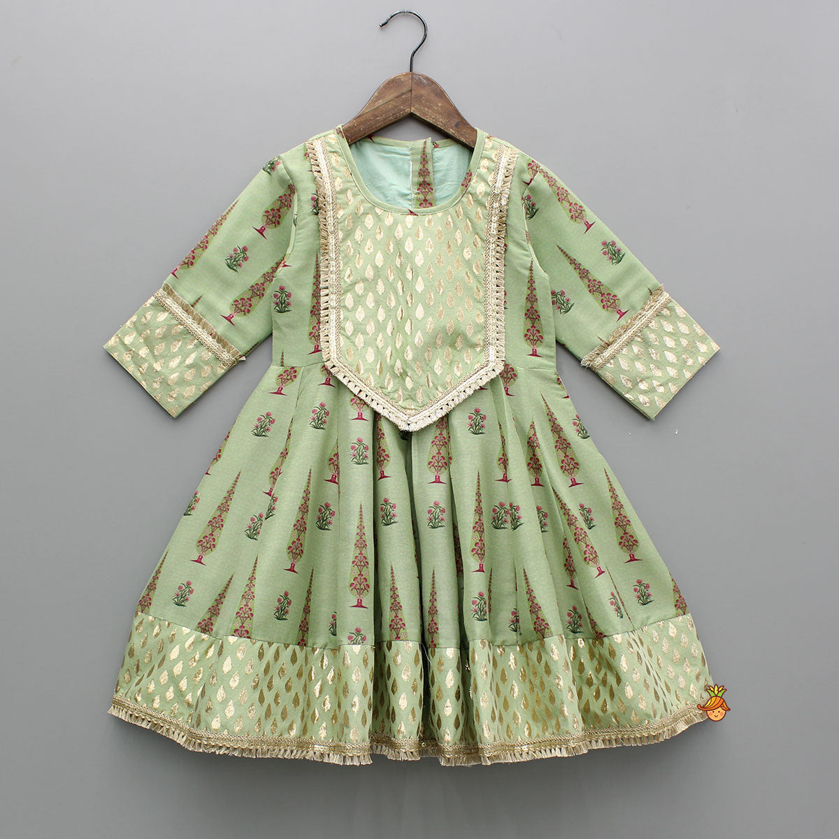 Pre Order: Chanderi Printed Long Kurti And Pant With Dupatta