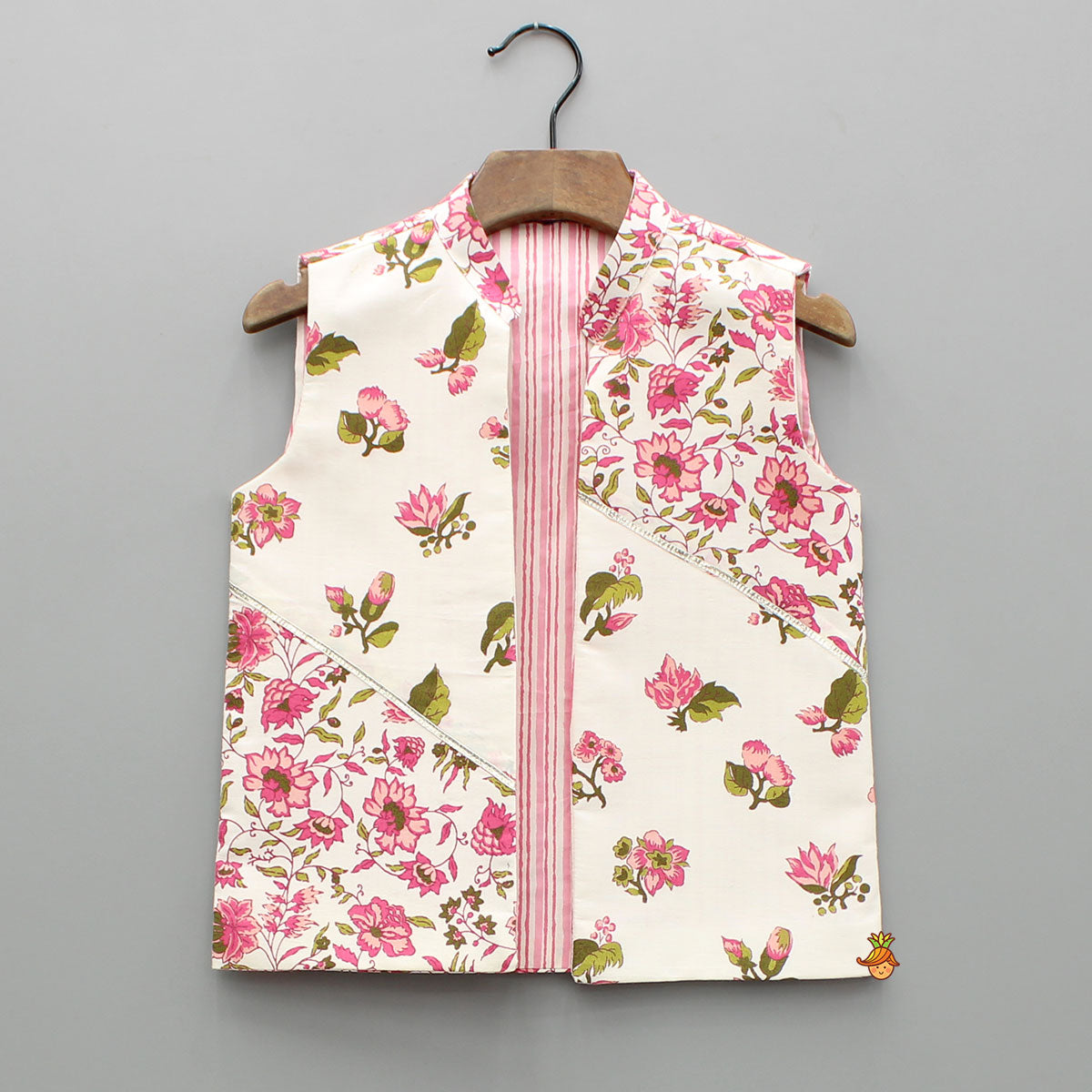 Pre Order: Pink Floral Printed Kurta With Front Open Jacket And Pyjama