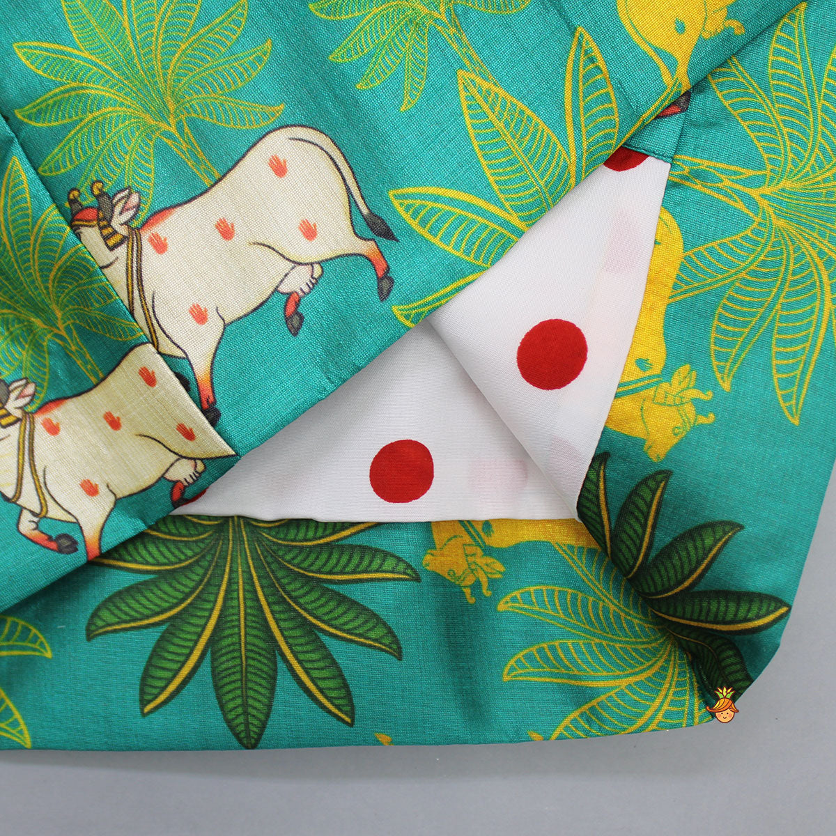 Green Animal Printed Sherwani With Pyjama