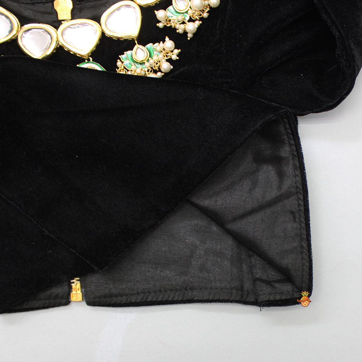Pre Order: Gorgeous Studded Black Velvet Top With Brocade Embroidered Lehenga And Shimmery Dupatta With Potli Bag