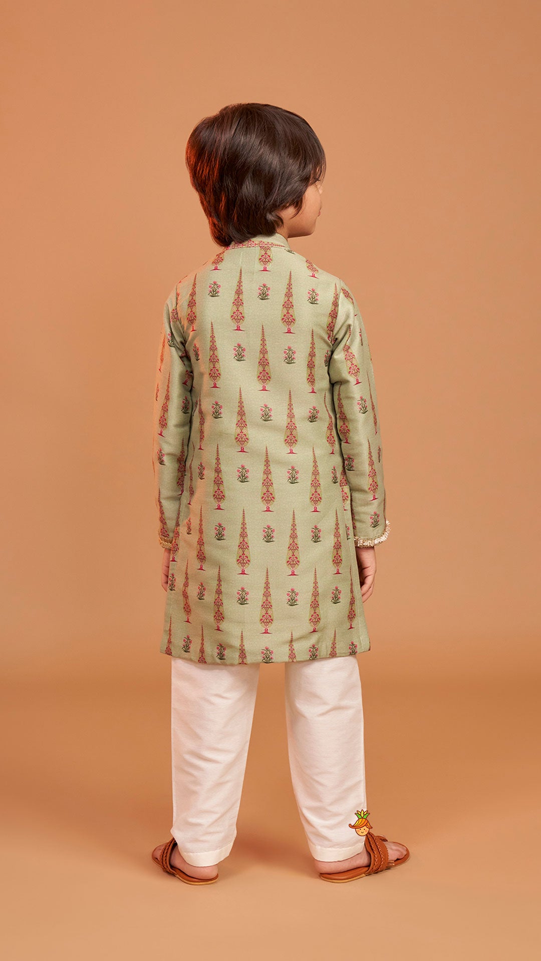 Pre Order: Green Printed Kurta And Pyjama