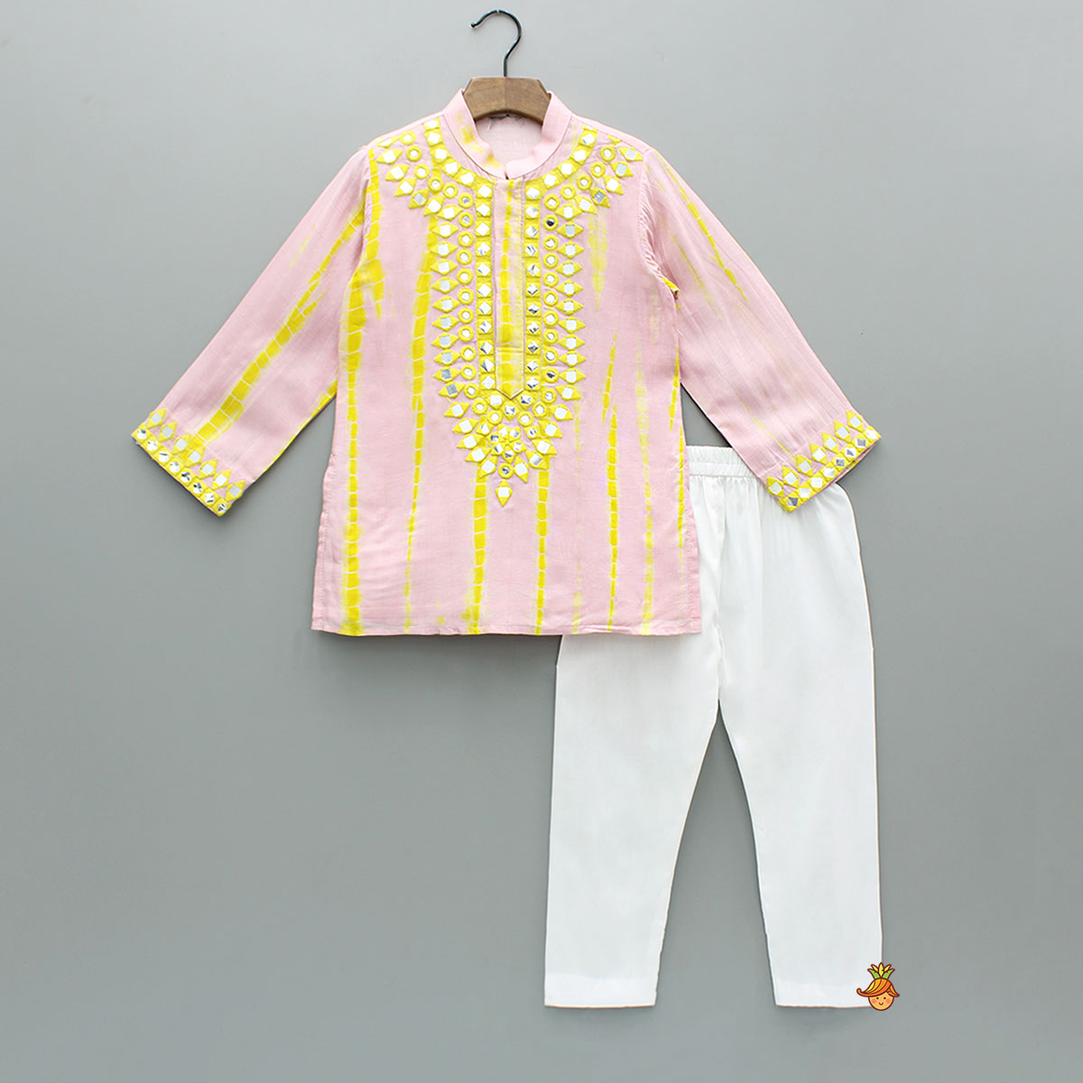 Pre Order: Pink Shibori Printed Embroidered Kurta And Pyjama
