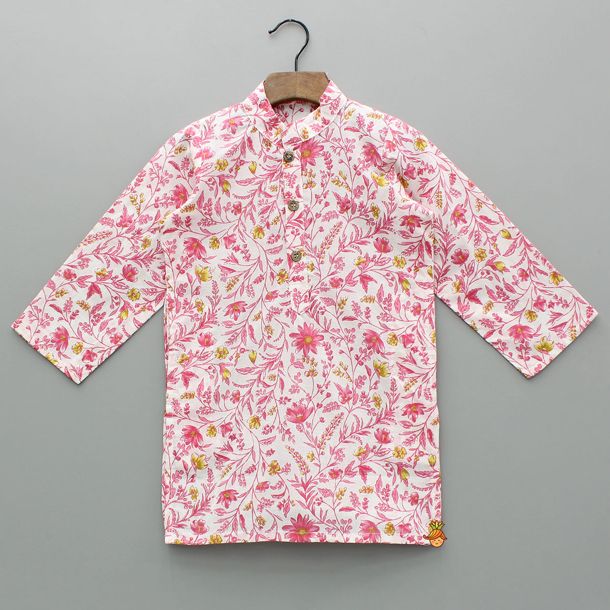 Pre Order: Floral Printed Kurta And Jacket With Pyjama