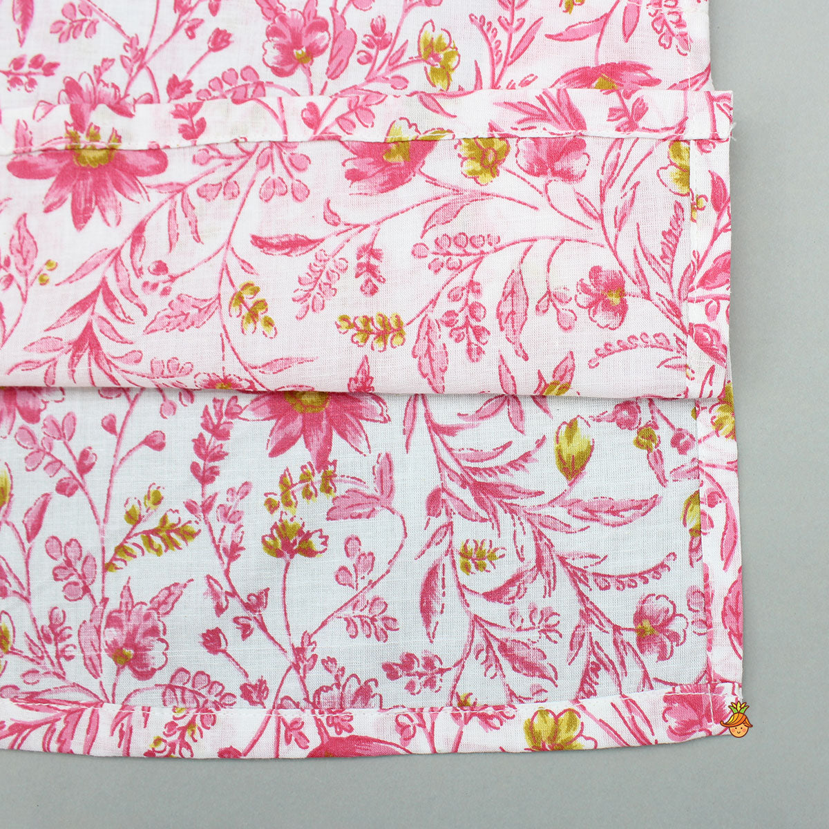 Pre Order: Floral Printed Kurta And Jacket With Pyjama