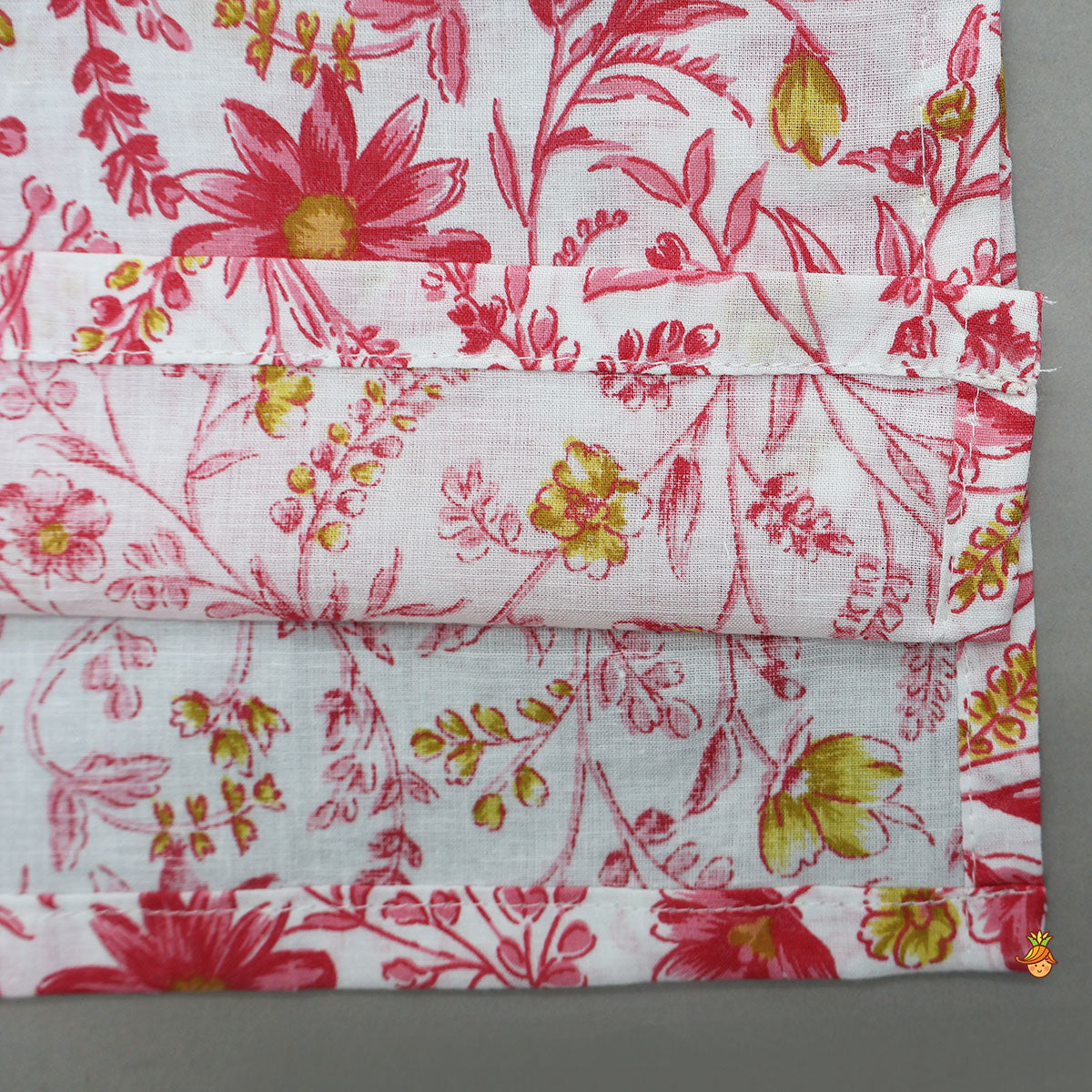 Pre Order: Floral Printed Kurta And Jacket With Pyjama