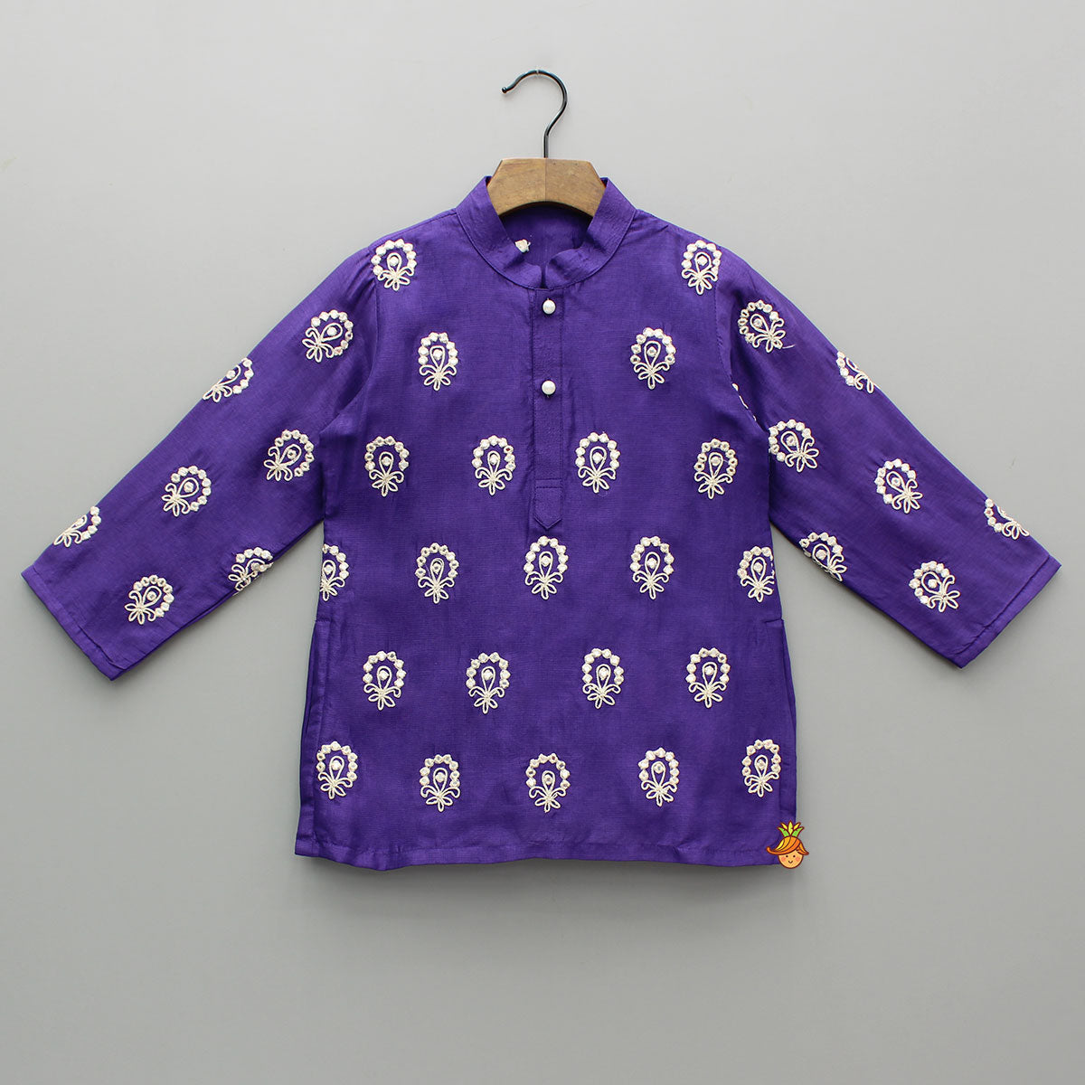 Pre Order: Purple Embroidered Kurta And Pyjama