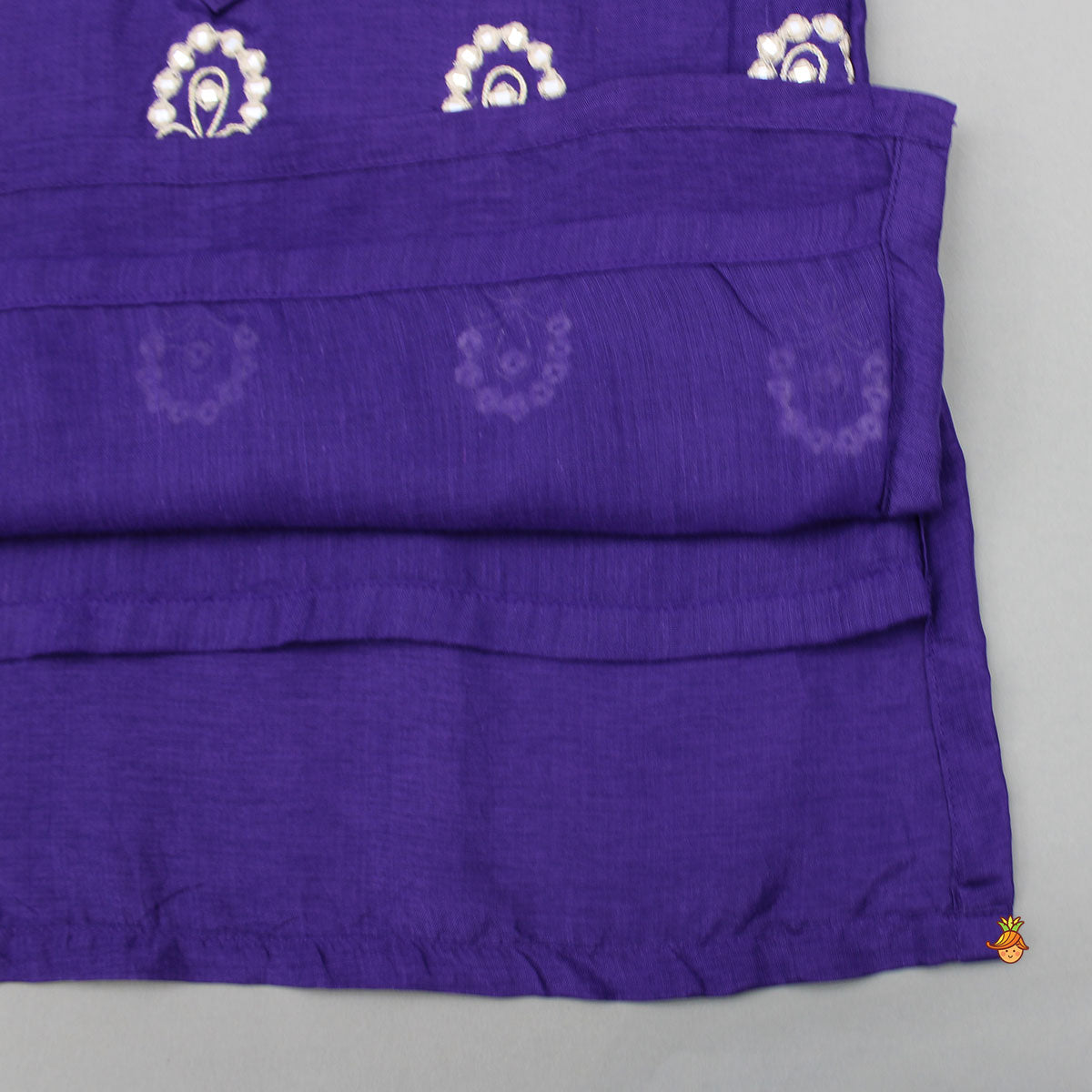 Pre Order: Purple Embroidered Kurta And Pyjama