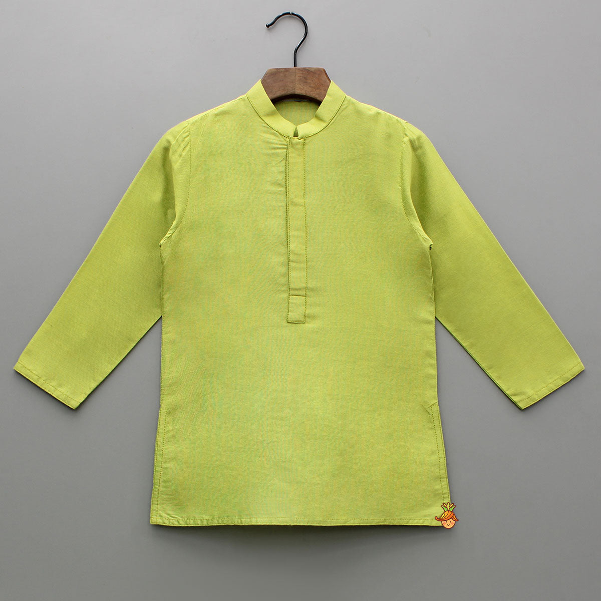 Pre Order: Green Kurta With Bird Embroidered Jacket And Pyjama