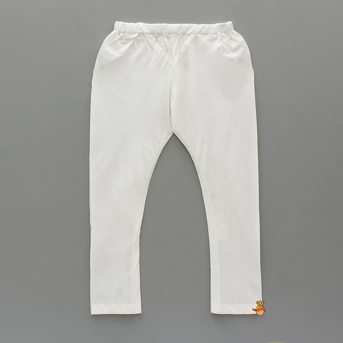 Pre Order: Green Kurta With Bird Embroidered Jacket And Pyjama