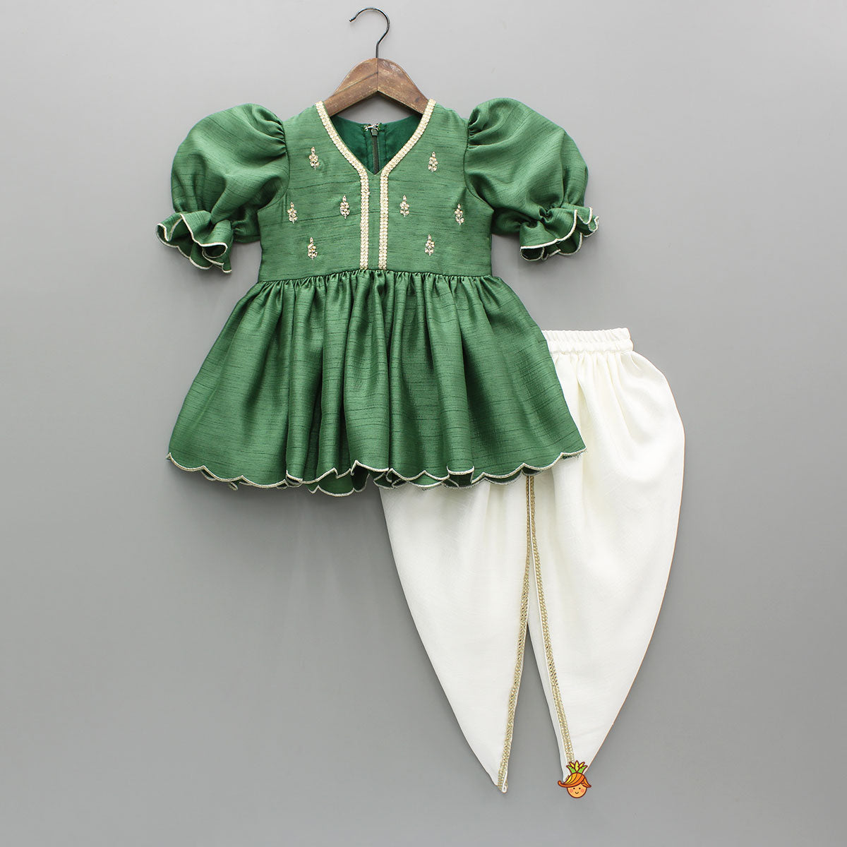 Pre Order: Green Embroidered Kurti And Tulip Dhoti