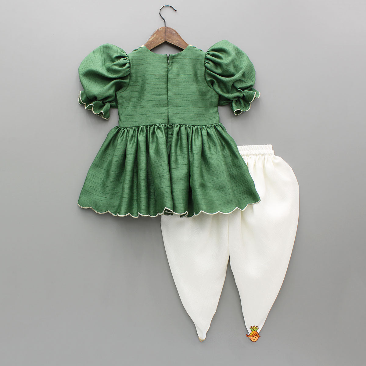 Pre Order: Green Embroidered Kurti And Tulip Dhoti