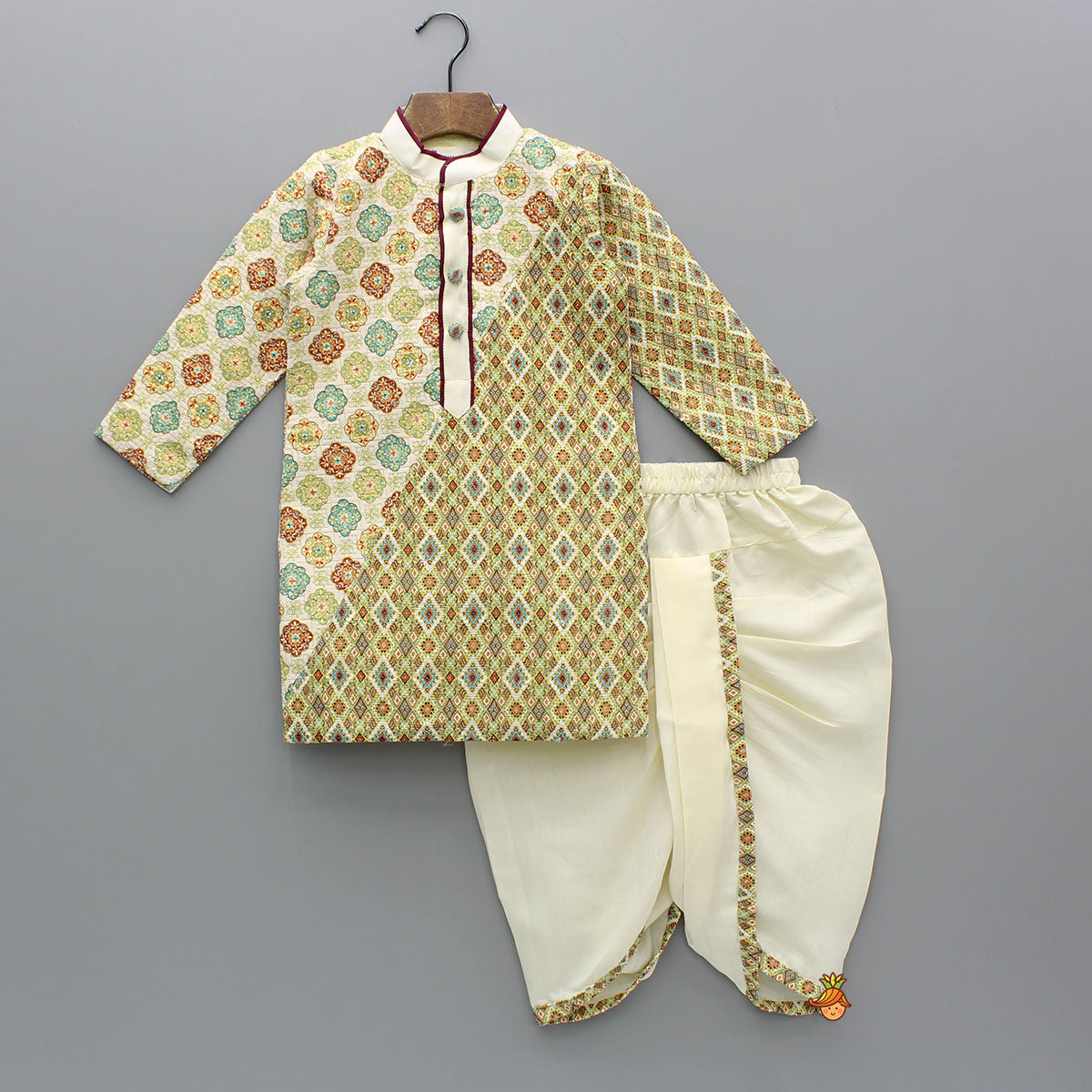 Multicolour Thread Embroidered Kurta And Cream Dhoti