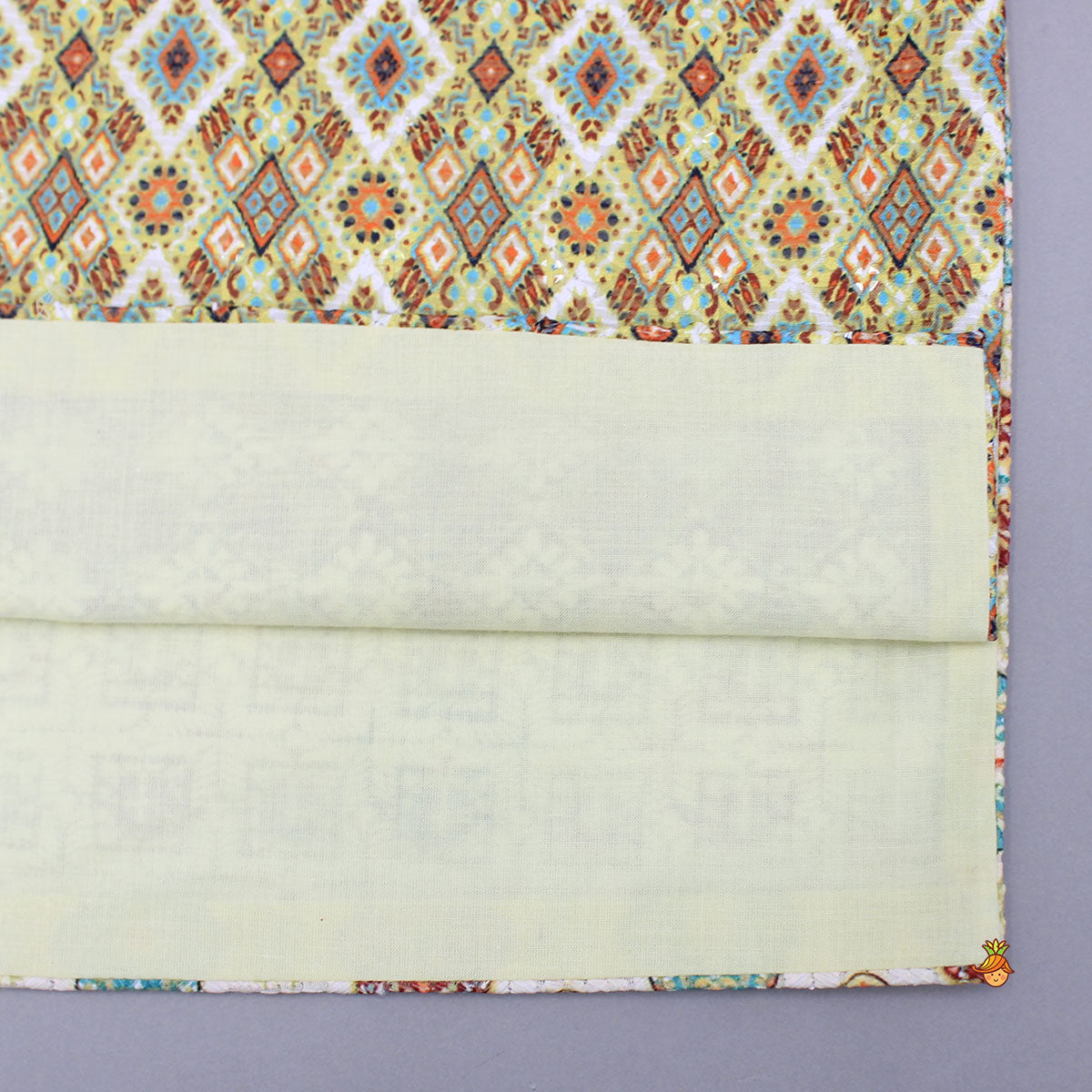 Multicolour Thread Embroidered Kurta And Cream Dhoti