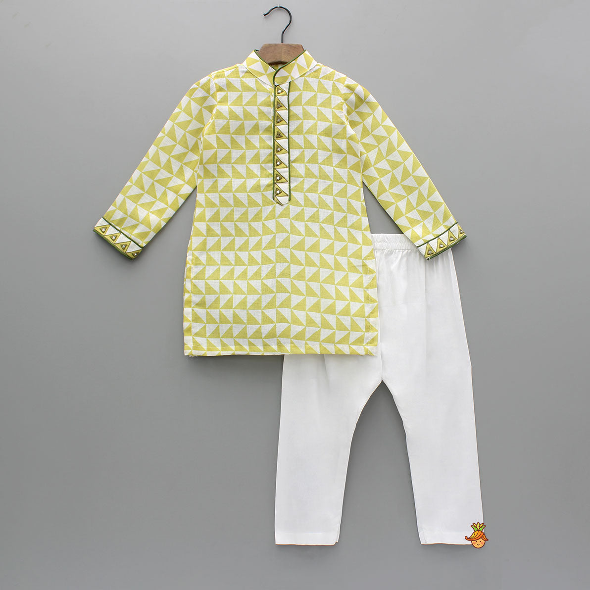 Pre Order: Yellow Printed Kurta And Pyjama
