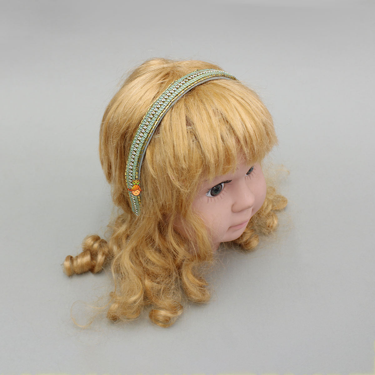 Green Artificial Stones Embroidered Hairband