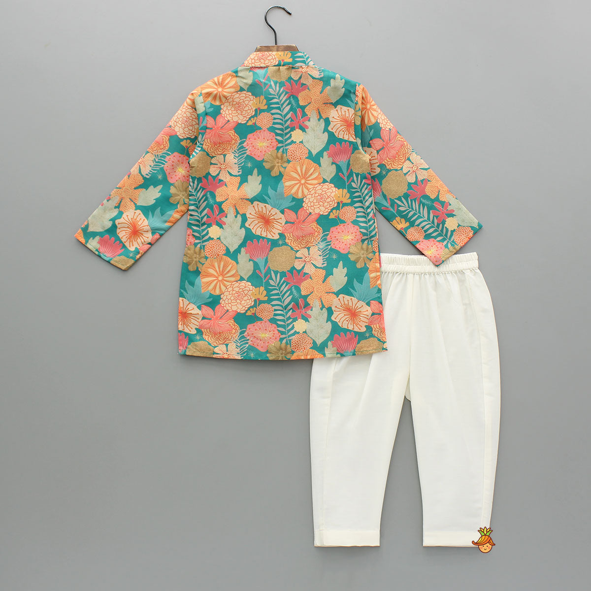 Pre Order: Pom Poms Adorned Multicolour Kurta And Dual Pockets Detail Off White Pyjama