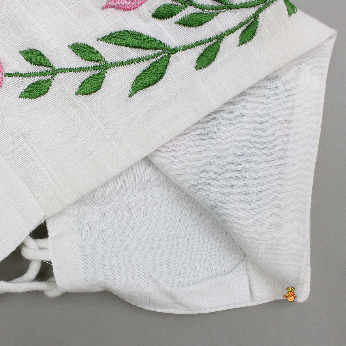 Cute Floral Embroidered Crop Top With Skorts