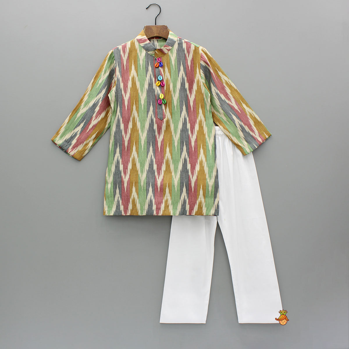 Pre Order: Multicolour Ikkat Printed Kurta And Pyjama