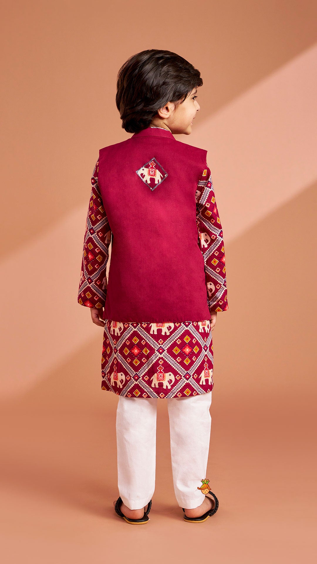 Pre Order: Wine Patola Printed Kurta With Front Open Jacket And Pyjama