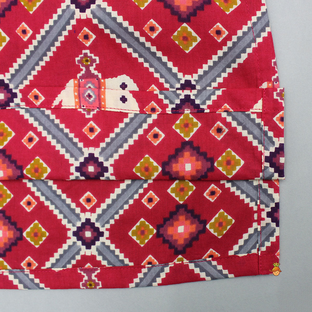Pre Order: Red Patola Printed Kurta With Front Open Jacket And Pyjama