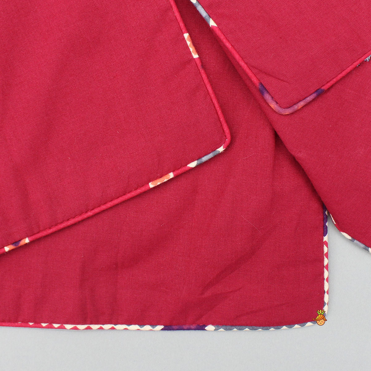 Pre Order: Ethnic Patola Printed Kurta With Front Open Jacket And Pyjama