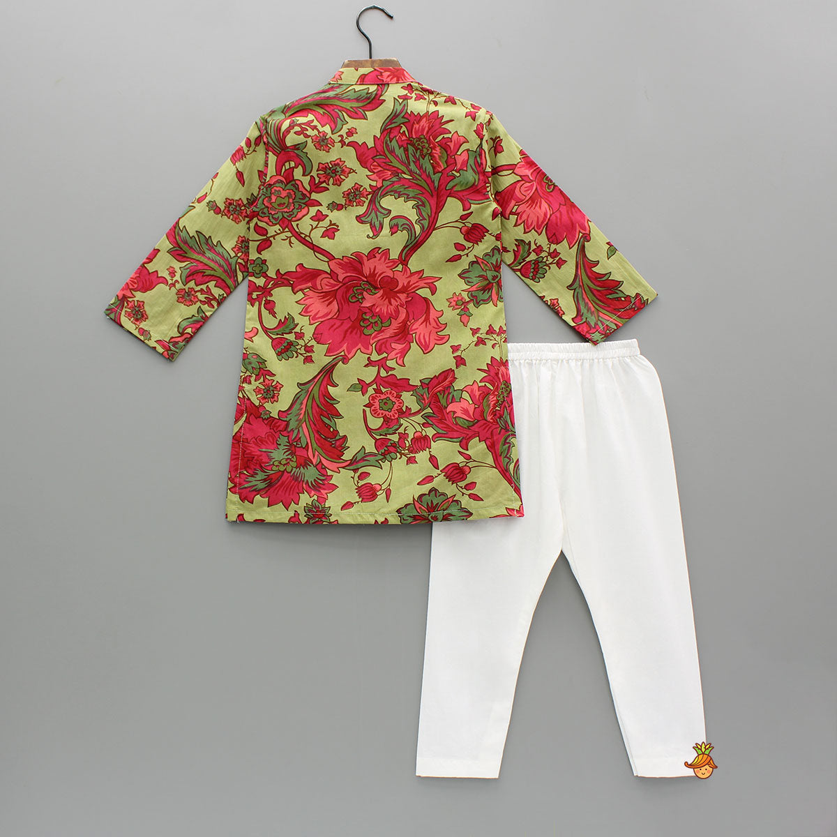 Pre Order: Multicolored Floral Print Green Kurta With Pyjama