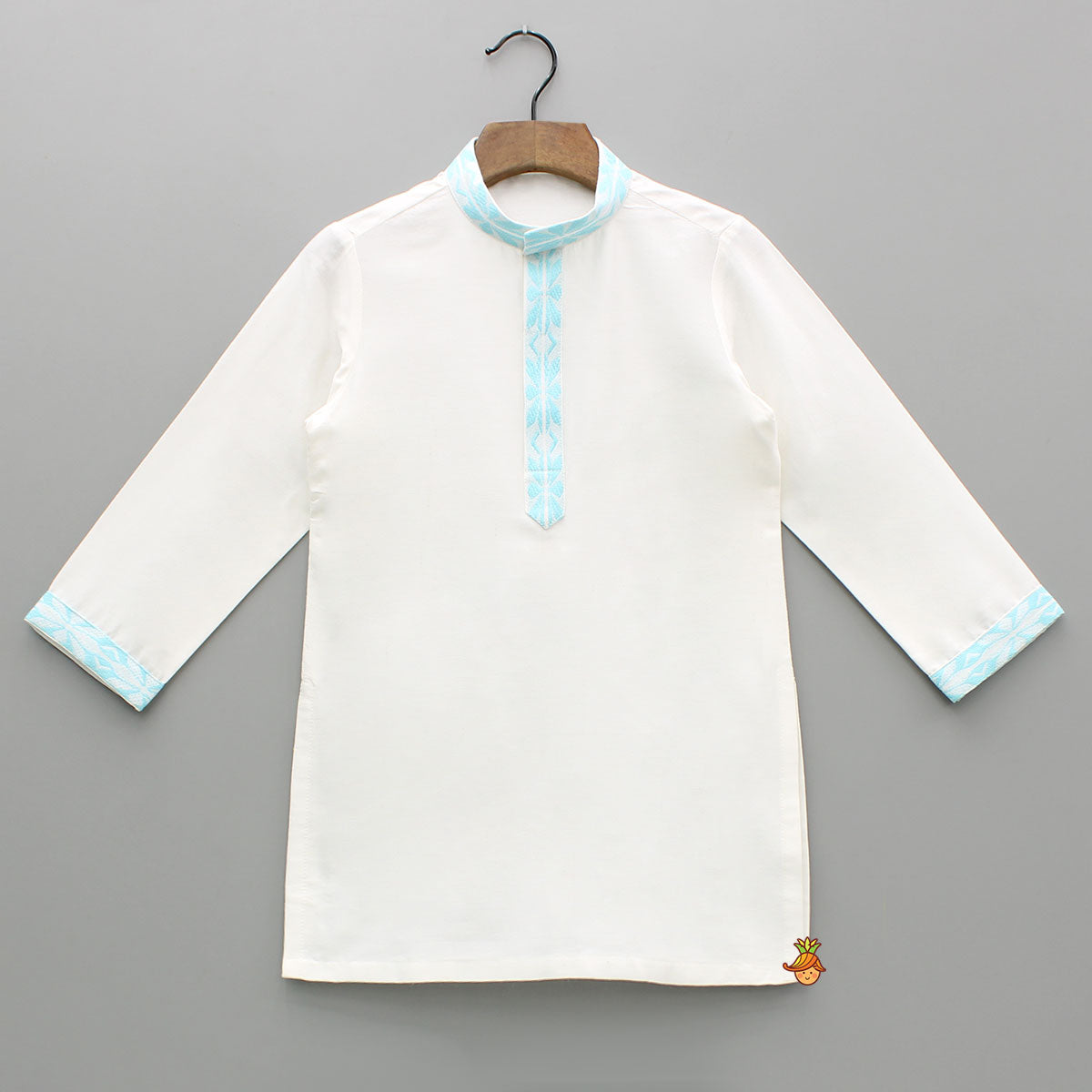 Pre Order: Off White Kurta And Jacket With Pyjama