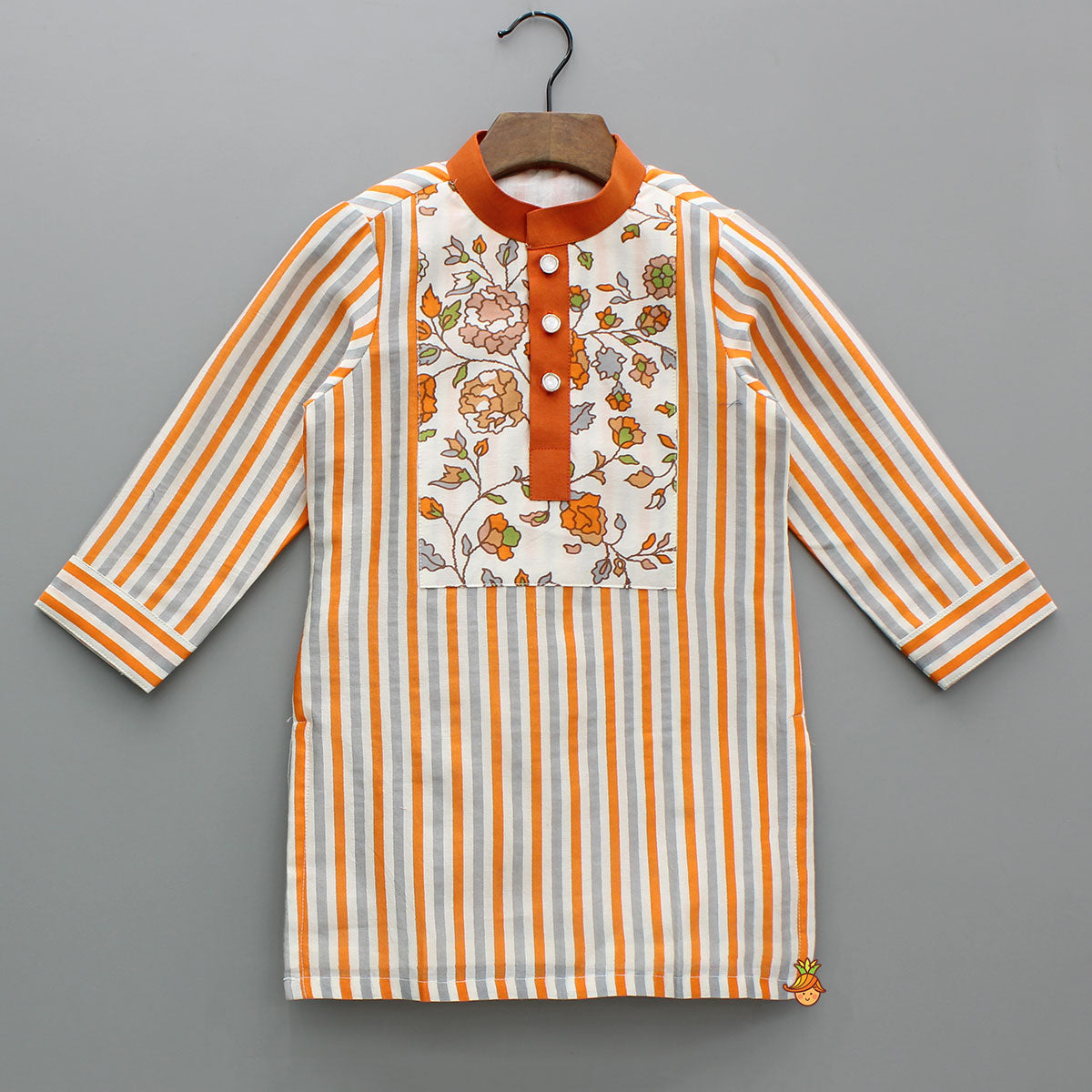 Pre Order: Multicolor Striped Printed Kurta With Pyjama
