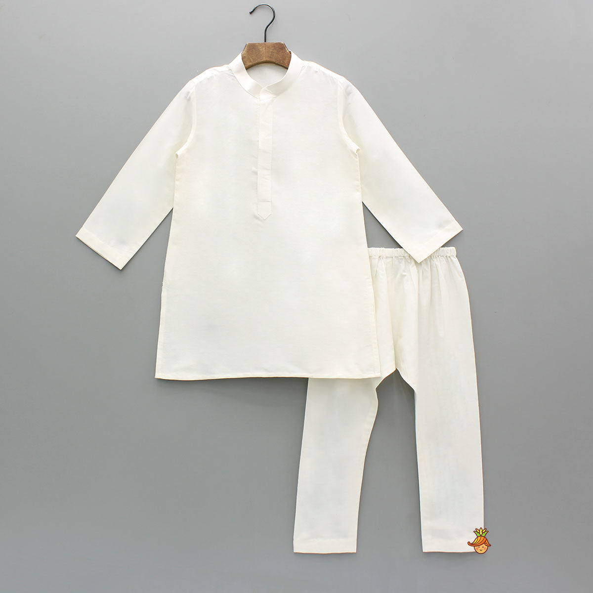 Pre Order: White Kurta With Asymmetric Black Jacket And White Pyjama