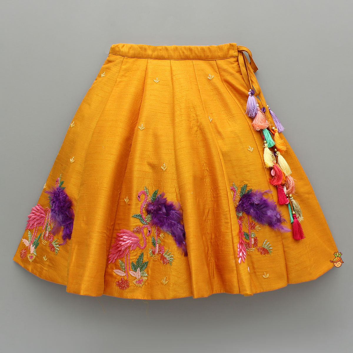 Pre Order: Floral Embroidered Halter Neck Top With Flared Lehenga And Bow Hair Clip With Potli Bag