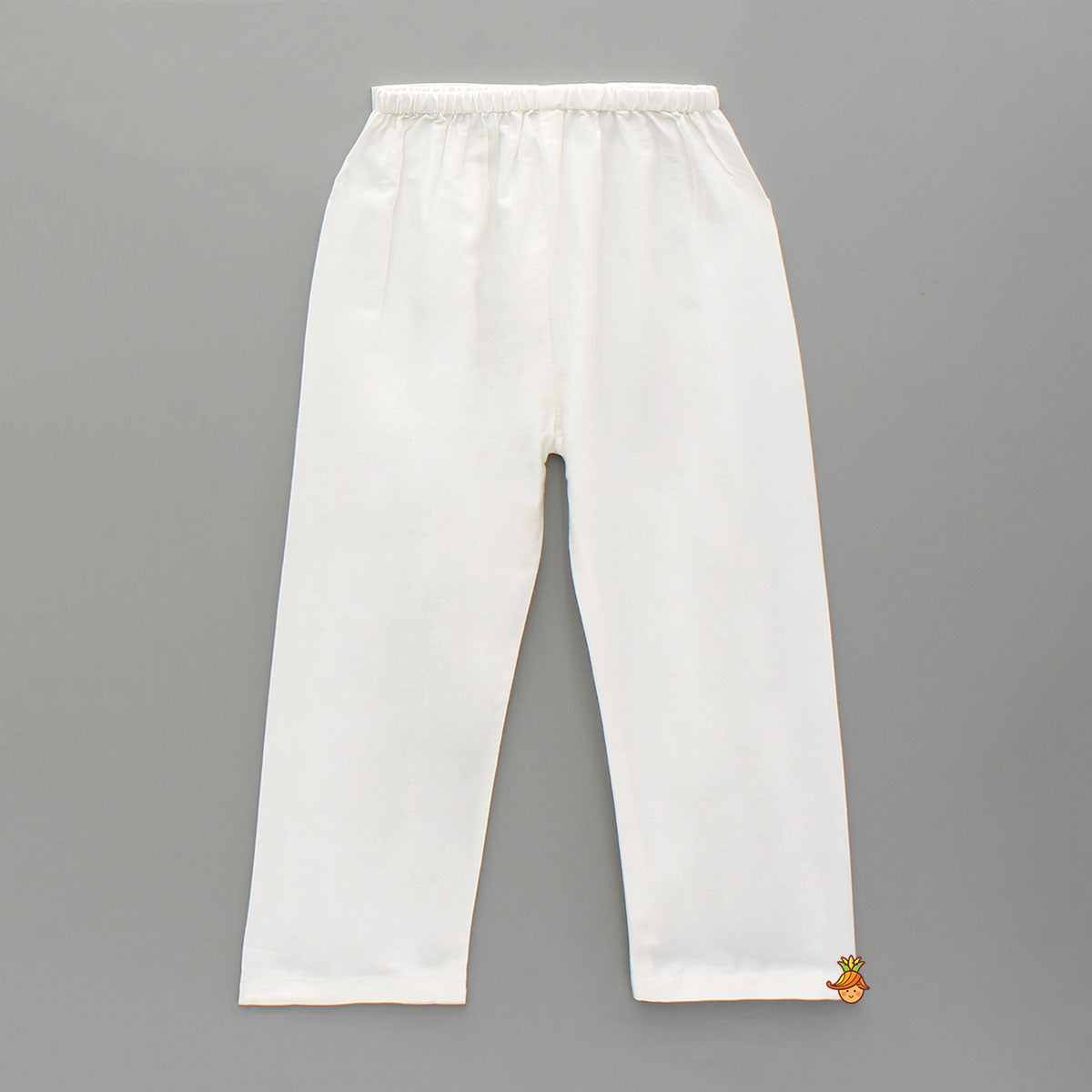 Pre Order: Idol Print Flap Kurta And Pyjama Set