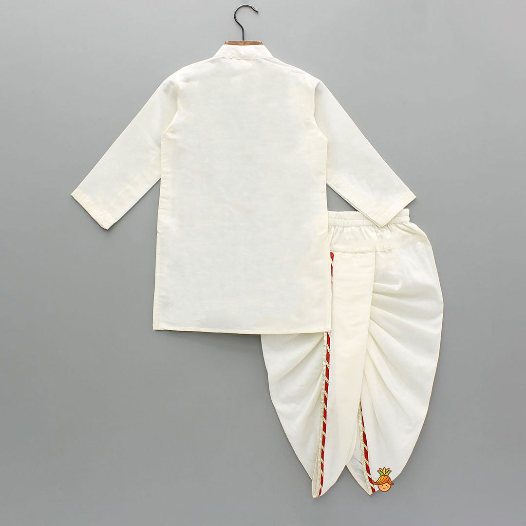 Ganesha Embroidered Off White Kurta And Dhoti
