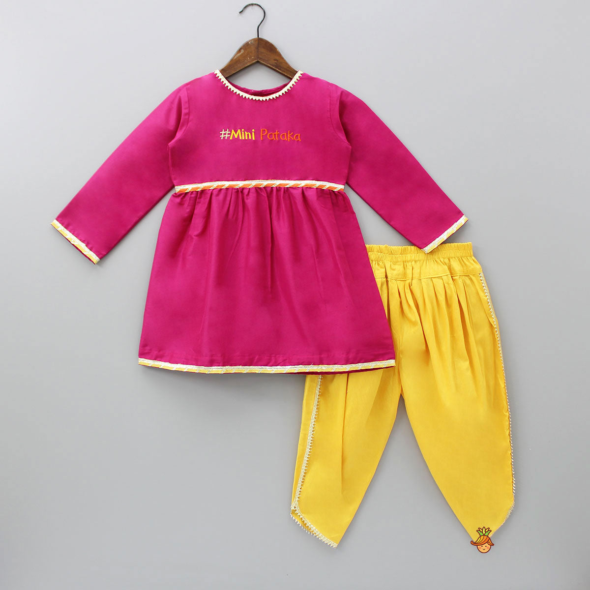 Thread Embroidered Pink Kurti And Yellow Lace Work Dhoti