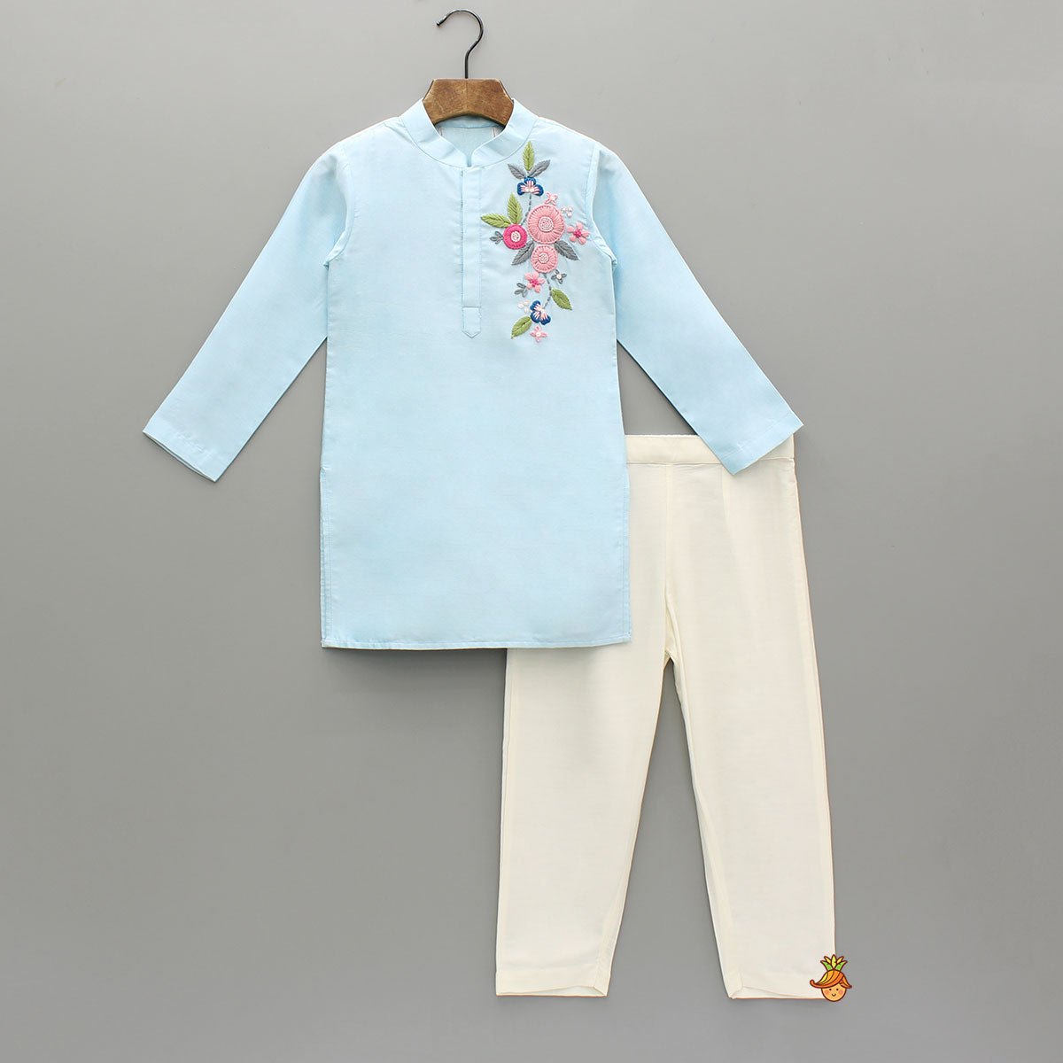 Pre Order: Sky Blue Embroidered Kurta With Off-White Pyjama