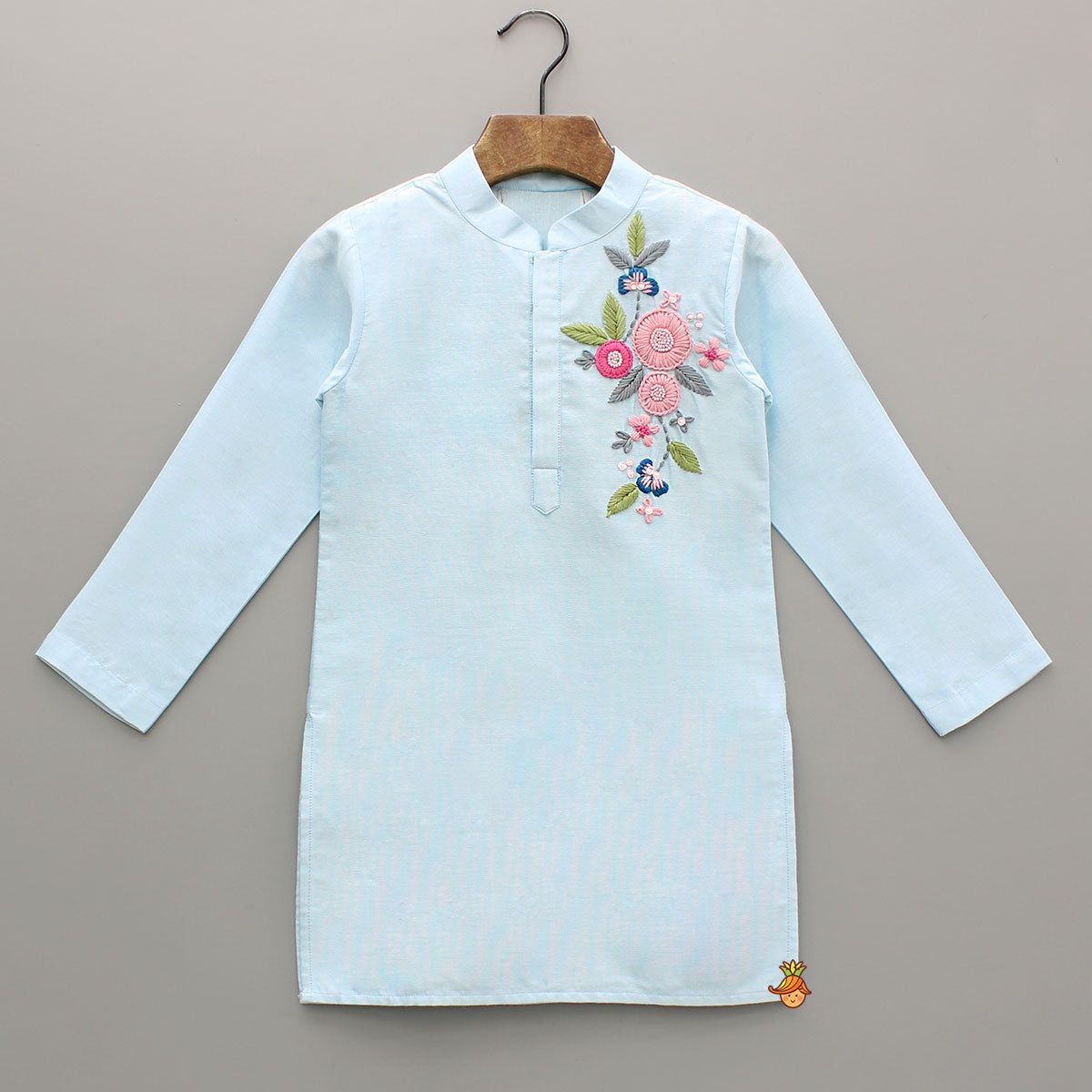 Pre Order: Sky Blue Embroidered Kurta With Off-White Pyjama