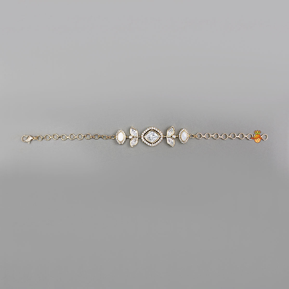 Off White Elegant Bracelet With Leaf Motifs