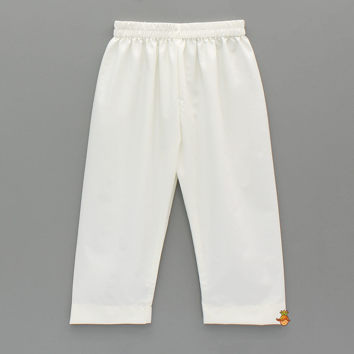 Pre Order: Floral Embroidered Mul Chanderi Kurta With Pyjama