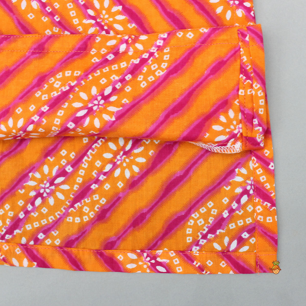 Bandhani And Leheriya Printed Pleated Hem Kurta With Pyjama