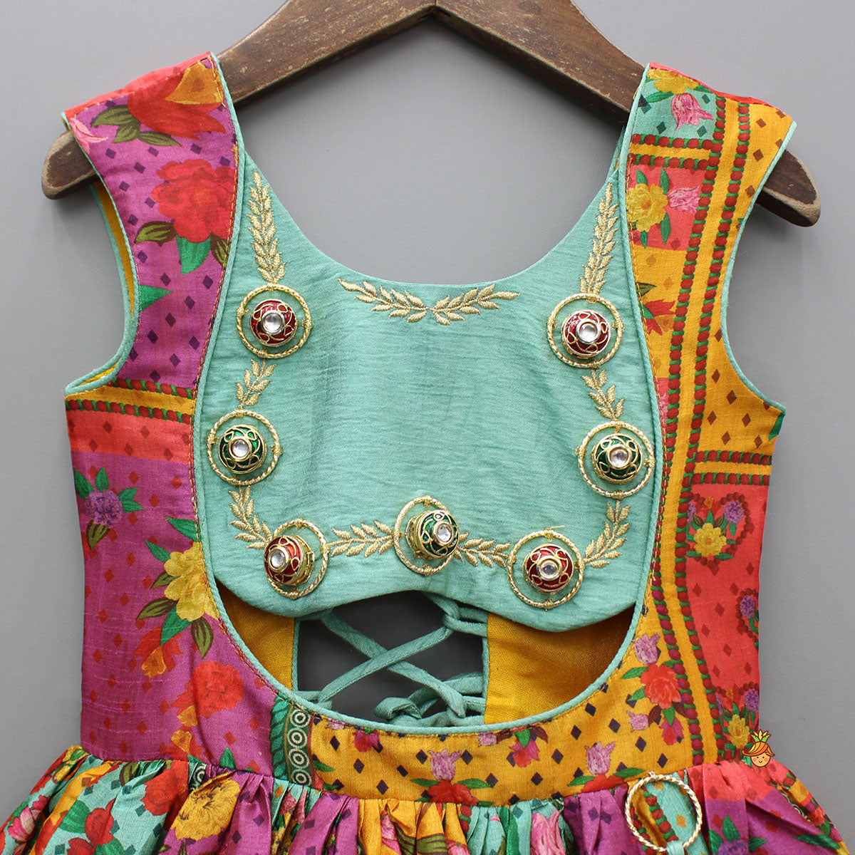 Pre Order: Elegant Multicolour Printed Sleeveless Dress With Attached Bag And Matching Hairband