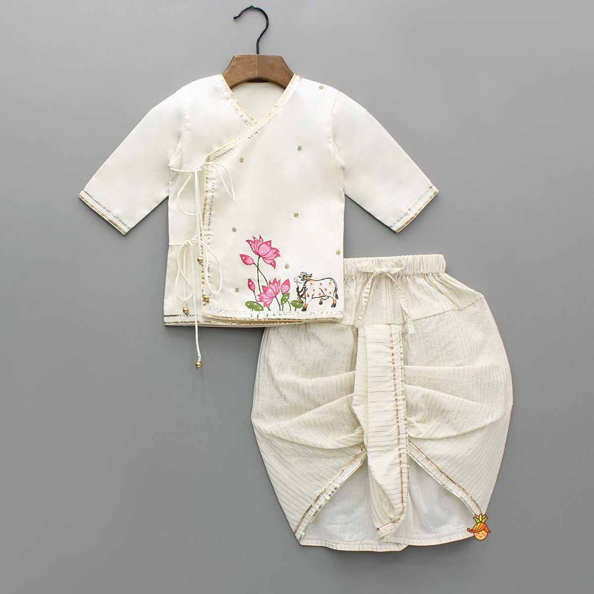 Pre Order: Floral Hand-Painted Off-White Kurta And Lurex Striped Dhoti With Mor Pankh Mukut And Basuri