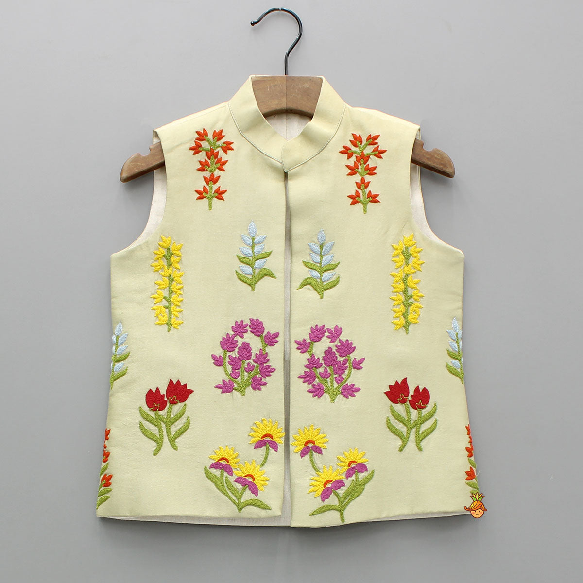 Pre Order: Green Pin Tuck Detailed Kurta With Multicolour Embroidered Front Open Jacket And Pyjama