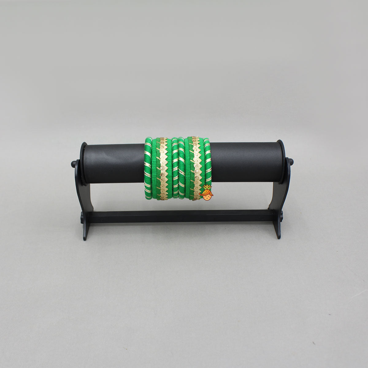 Gota Lace-Embellished Green Thread Bangles