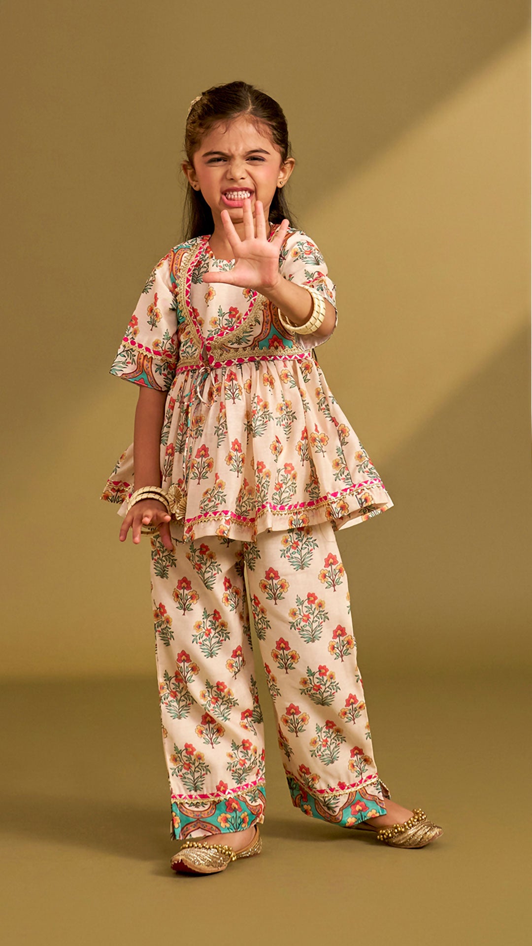Multicolour Floral Printed Top With Front Knot Detail Jacket And Pant