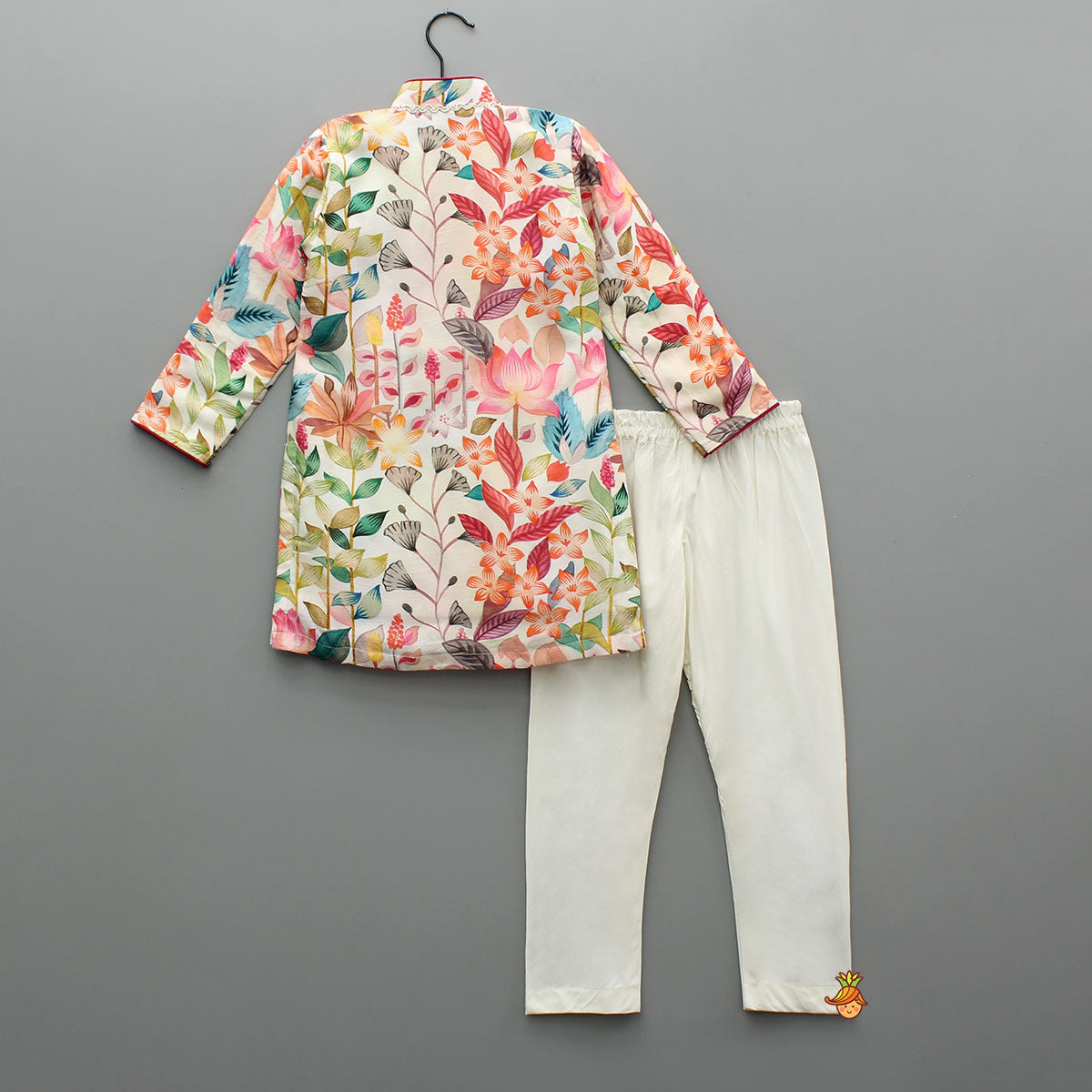 Pre Order: Floral Print Silk Kurta With Pyjama