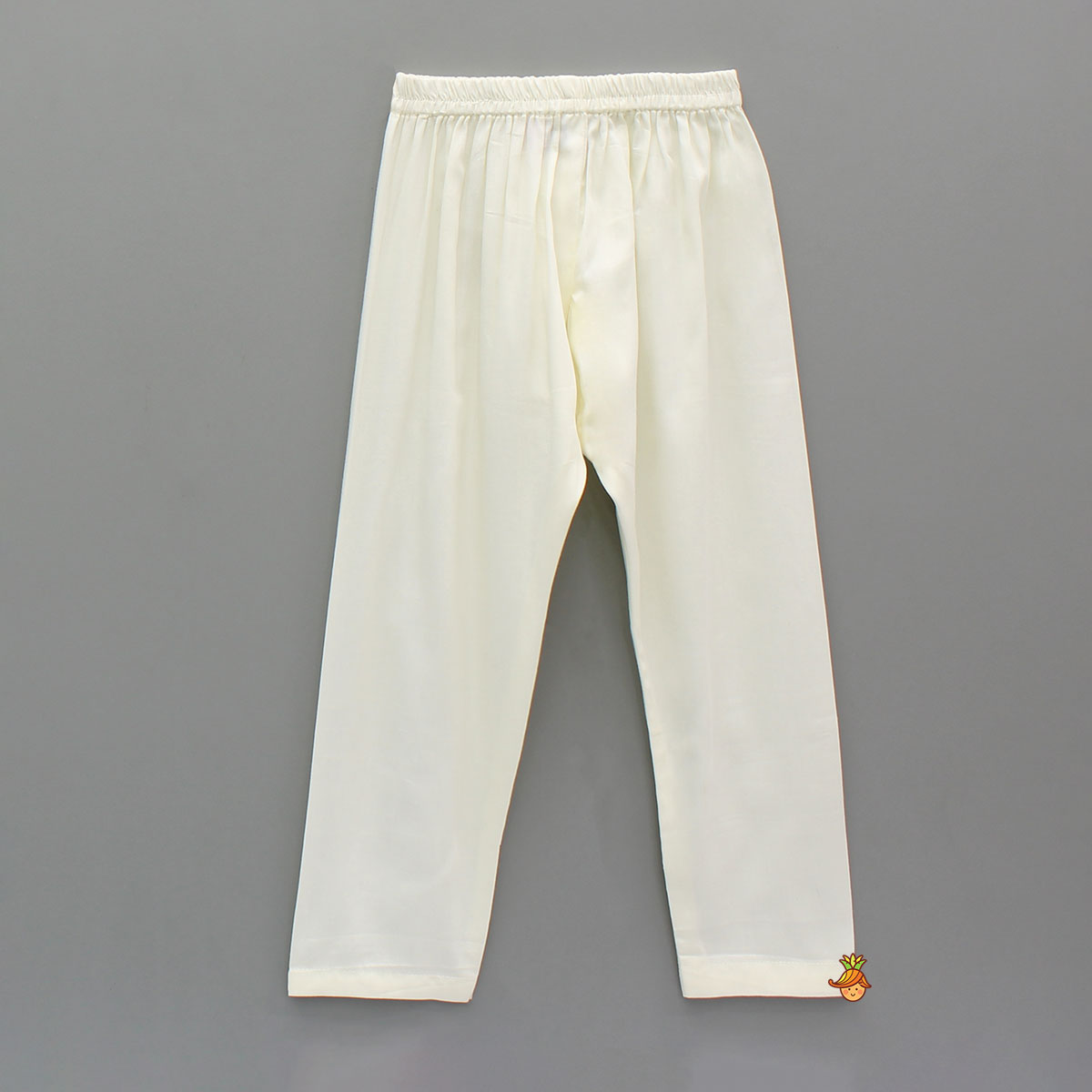 Pre Order: Bandhani Printed Cotton Kurta With Off White Pyjama